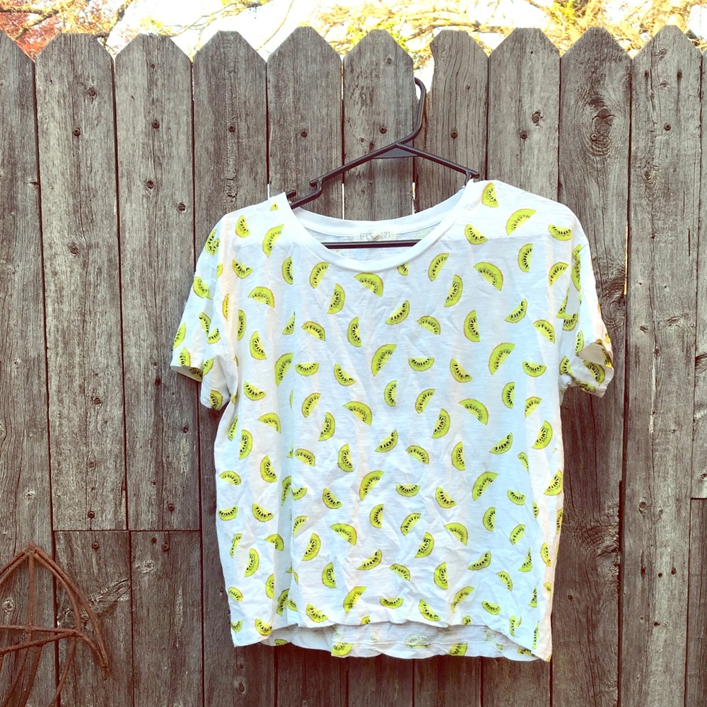 FOREVER 21 | kiwi shirt 🥝